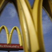 McDonald's and five logistics partners signed agreements to buy about 190 megawatts of power from the Blue Jay Solar farm.