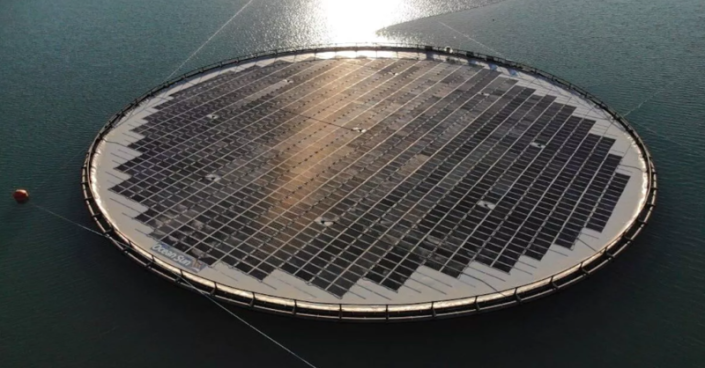 ptp-011123-5 New research is being conducted to develop methods for keeping solar panels operative in the high seas.