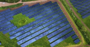 A 49.9MW solar farm will be the first in the UK to feed electricity directly into the transmission network.