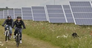 As CA’s utility regulator completes its community solar program guidelines, hopes are high that a widely supported tariff proposal will finally allow community solar & battery storage to help power the state.