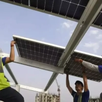 India is renewing its push to add rooftop solar to meet the needs of a fast-growing nation that's hungry for energy.