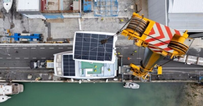 ptp-042224-3 Silent Yachts launched the first Silent 62 3-Deck yacht, outfitted with 17 kWp of SunPower X400+ rigid glass solar modules and a newly enhanced 350 kWh LiFePO4 battery storage system.
